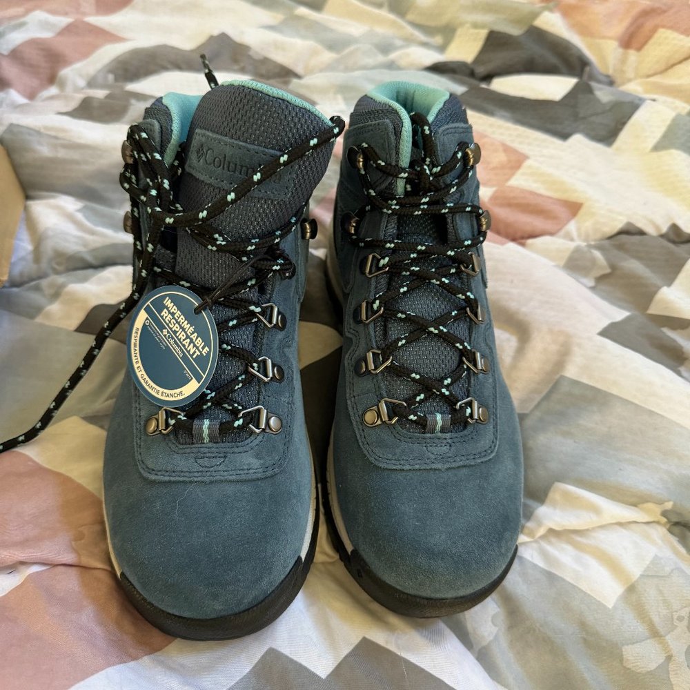 Columbia Newton Ridge Hiking Boots